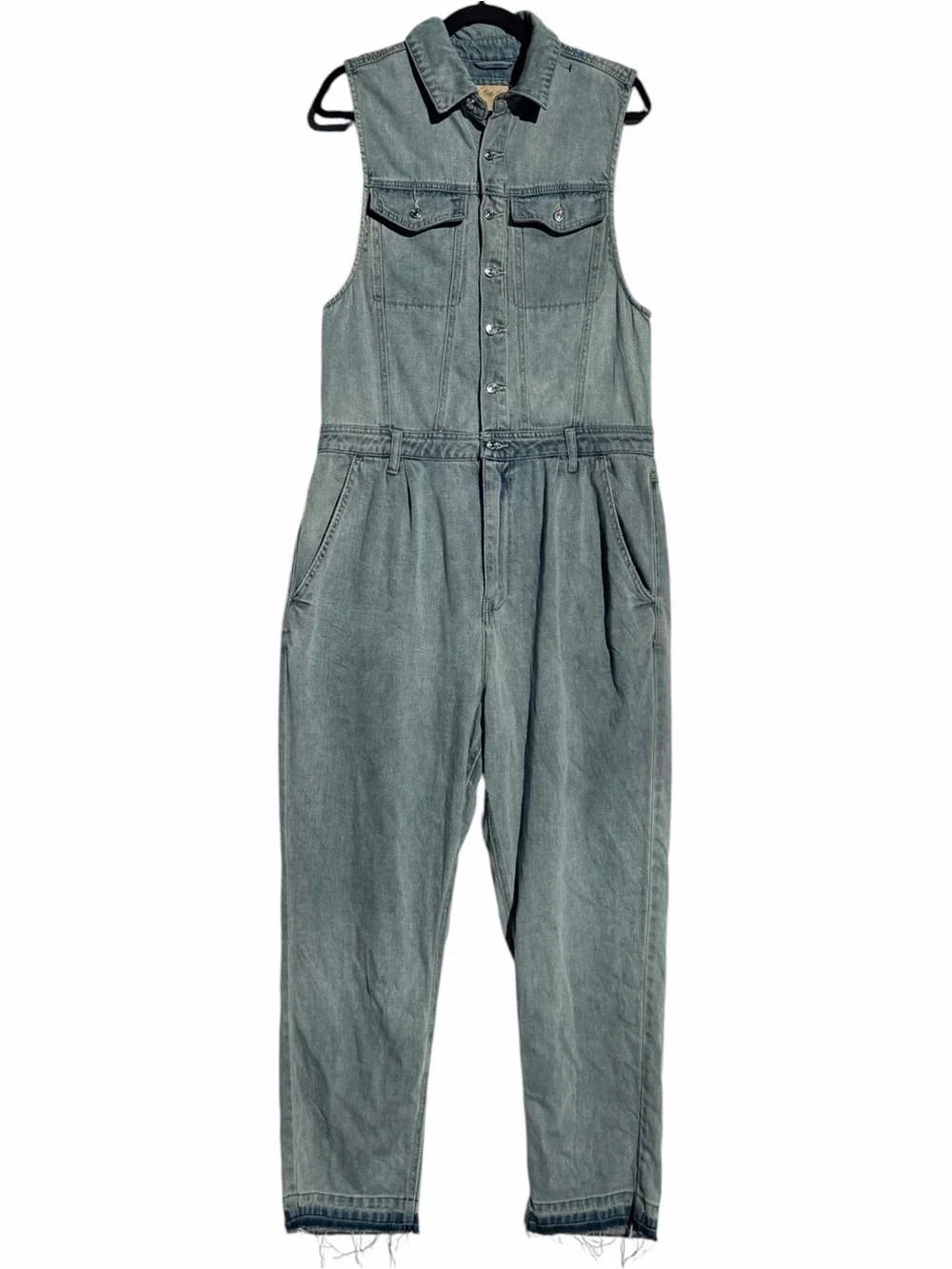 Free People We The Free Light Wash Denim Sleeveless Jumpsuit Coverall Size Large